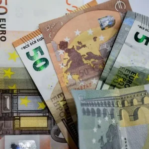 Κόκκινα δάνεια: Δικαίωση για τους δανειολήπτες του νόμου Κατσέλη από τον Άρειο Πάγο – Στη μηνιαία δόση θα υπολογίζονται οι τόκοι