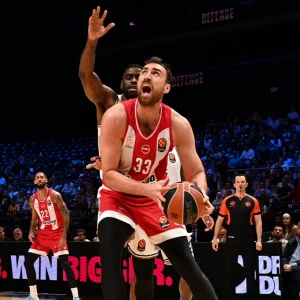 Ντουμπάι BC - Ολυμπιακός 108-98: Το πήγαν στην παράταση αλλά λύγισαν οι Πειραιώτες, βίντεο