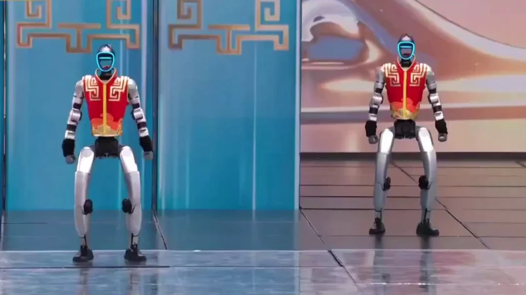 Εντυπωσιακό σόου στο gala της κινεζικής Πρωτοχρονιάς, ανθρωποειδή ρομπότ χορεύουν και κάνουν… κουνγκ φου - Δείτε βίντεο