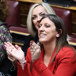 Κωνσταντοπούλου για Γεωργιάδη: «Δεν μου έκανε μήνυση γιατί είναι κότα» – Η απάντηση του υπουργού Υγείας