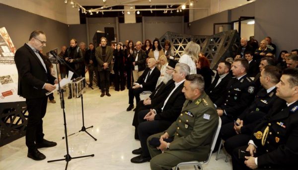 Πραγματοποιήθηκαν τα εγκαίνια της Έκθεση Συλλογικής Ιστορικής Μνήμης «Καρυά 1943. Καταναγκαστική εργασία και Ολοκαύτωμα»