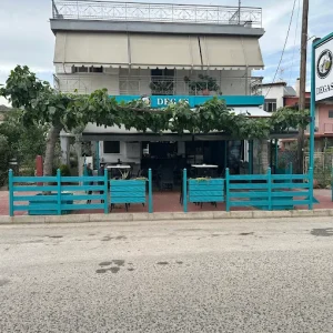 Ζητούνται άτομα για delivery και barista από το Degas Cafe