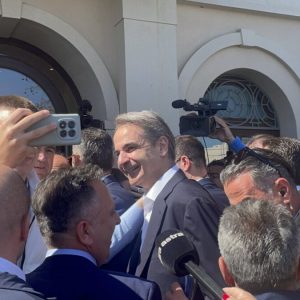 Στη Λάρισα ο Κ. Μητσοτάκης (ΒΙΝΤΕΟ-ΦΩΤΟ)