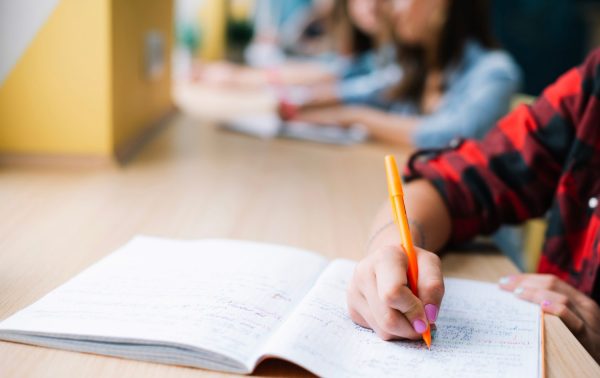 Ερχεται το ΙΒ σε 13 δημόσια σχολεία από τον Σεπτέμβριοm λέει η Ζαχαράκη - Δείτε ποια έχουν επιλεγεί