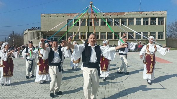 Ο Δήμος Δομοκού και ο Πολιτιστικός Σύλλογος Αχλαδιάς στο Διεθνές Φεστιβάλ Kukerlandia στη Βουλγαρία