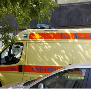 Τραγωδία στη Βούλα: Νεκρή η 55χρονη οδηγός ταξί έπειτα από τροχαίο – Στο νοσοκομείο 23χρονος