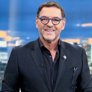 Απολογείται σήμερα για τέσσερα κακουργήματα ο Γιώργος Τσαγκαράκης - Το σχόλιο της χήρας Μυταρά για τα πλαστά έργα τέχνης