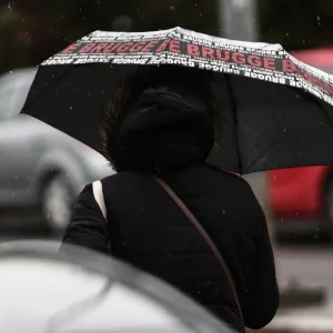 Ξεκινά σήμερα η σιβηρική εισβολή με κρύο, καταιγίδες και... αφρικανική σκόνη - Ποιες περιοχές θα επηρεαστούν