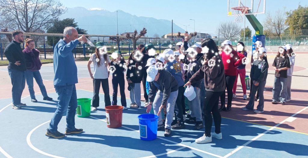 Η ανακύκλωση αλλιώς - Μάθημα ζωής στο 11ο Δημοτικό Σχολείο Λαμίας