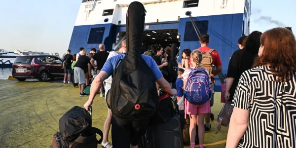 Στα περσινά επίπεδα οι τιμές των ακτοπλοϊκών για το Πάσχα -«Προς τη σωστή κατεύθυνση το μέτρο της κυβέρνησης»