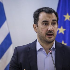 Αλέξης Χαρίτσης: Παραιτείται την Τρίτη από πρόεδρος της Νέας Αριστεράς