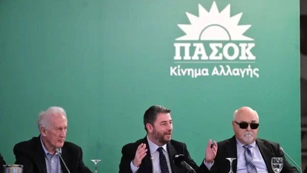 Νίκος Ανδρουλάκης: Το ΠΑΣΟΚ δεν μοιράζεται σε τιμάρια, θα δώσει ενωμένο τη μάχη της πολιτικής αλλαγής