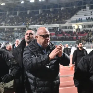 Η ΠΑΕ Βόλος απέσυρε ανακοίνωση για τη διαιτησία, στη συνέχεια εμφανίστηκε στα social του Αχιλλέα Μπέου