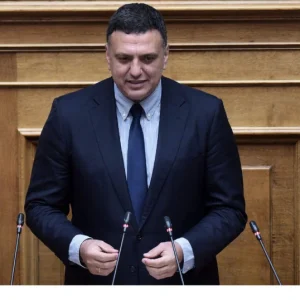 Βασίλης Κικίλιας: «Κανένας δεν μπορεί να προβλέψει πόσο θα κρατήσει η πολεμική σύρραξη»- Τι απάντησε για τα σενάρια αυξήσεων στις τιμές των ακτοπλοϊκών εισιτηρίων