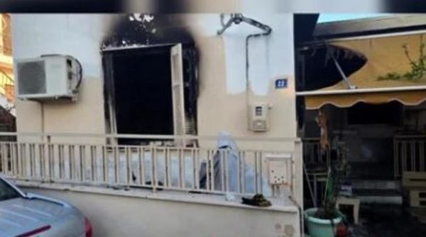Βόλος: "Η 87χρονη, καιγόταν στην πόρτα όρθια. Η 58χρονη φλεγόταν ζωντανή στην αυλή" - Οι περιγραφές γειτόνων