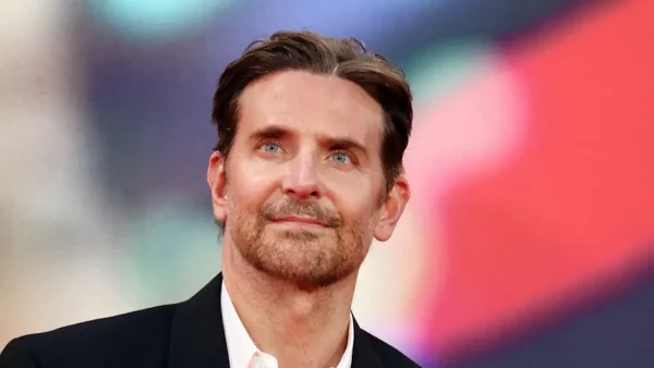 Ο Μπράντλεϊ Κούπερ συζητάει και για τη σκηνοθεσία του «Ocean’s» – Πρωταγωνιστεί με την Μάργκοτ Ρόμπι