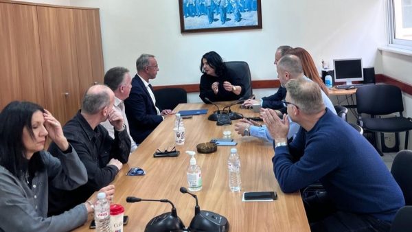 Συνάντηση Χρήστου Σταϊκούρα με το ΔΣ του Εργατοϋπαλληλικού Κέντρου Φθιώτιδας