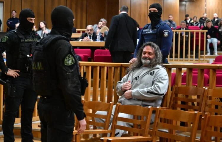 Αυλαία στην ιστορική δίκη της Χρυσής Αυγής - Ακόμα 4 στη φυλακή