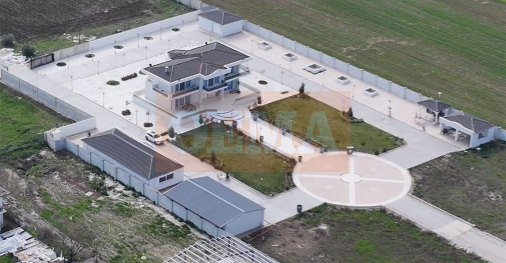 Καταγγελία «φωτιά» στη δικογραφία για την ισχυρή οικογένεια Ρομά: Εκβιασμοί, τοκογλυφία και απάτη με επιδοτήσεις παιδιών