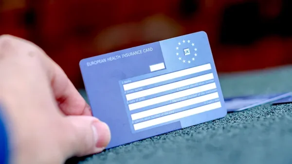 Βρέθηκε κάρτα ευρωπαϊκής ασφάλισης ασθένειας στη Λαμία