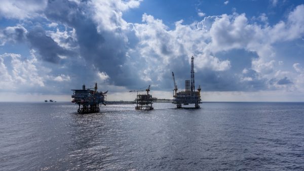 «Ξεκλειδώνουν» οι έρευνες υδρογονανθράκων από Chevron & Helleniq Energy - Τον Φεβρουάριο η γεώτρηση στο Ιόνιο