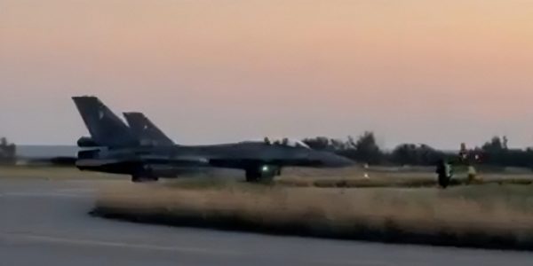 Πώς μπήκε η Κύπρος στο στόχαστρο των μουλάδων -Ασπίδα με φρεγάτα «Κίμων», Κένταυρο και F-16