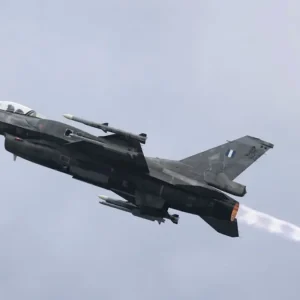 Επιμένει η Τουρκία στο Αιγαίο με δύο παραβάσεις του FIR Αθηνών και μια παραβίαση του εθνικού εναέριου χώρου