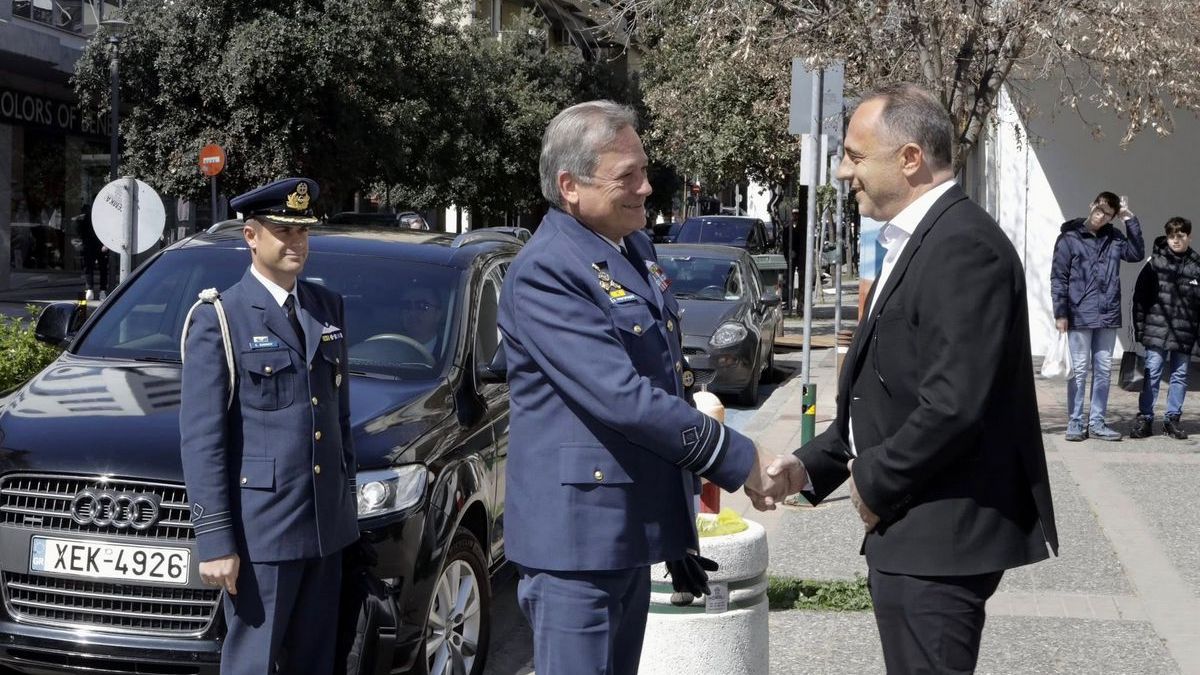 Επίσκεψη στη Λαμία του Αρχηγού του Γενικού Επιτελείου Αεροπορίας (ΦΩΤΟ)