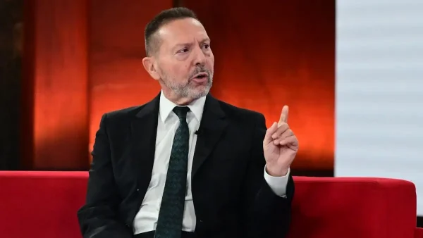 Στουρνάρας: Εάν ο πόλεμος συνεχιστεί θα προκαλέσει υψηλότερο πληθωρισμό και χαμηλότερη ανάπτυξη