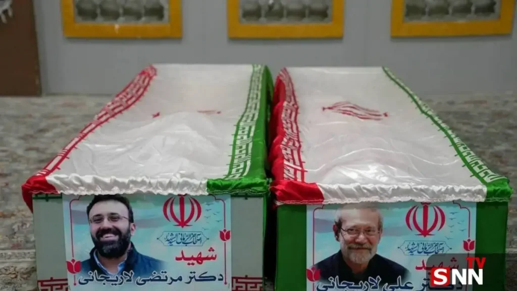 Ιράν: Οι πρώτες φωτογραφίες με τα φέρετρα του Αλί Λαριτζανί και του γιου του
