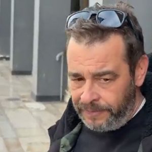 Θέλω δικαιοσύνη για το παιδί μου, λέει ο πατέρας του 20χρονου Κλεομένη που δολοφονήθηκε στην Καλαμαριά