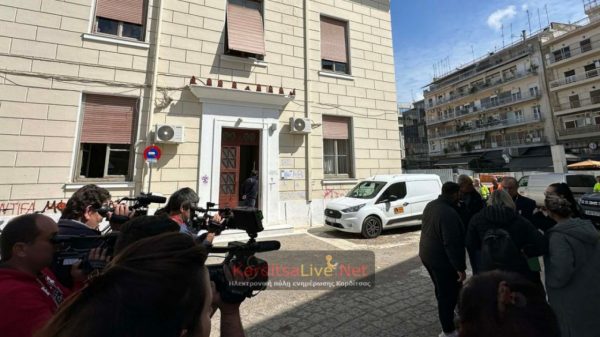 Βαριές διώξεις στους 2 ανήλικους για τη δολοφονία του τραγουδιστή στην Καρδίτσα