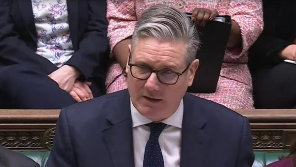 Κιρ Στάρμερ: Η Βρετανία στέλνει 4 αεροσκάφη Typhoon στο Κατάρ και ελικόπτερα Wildcat στην Κύπρο