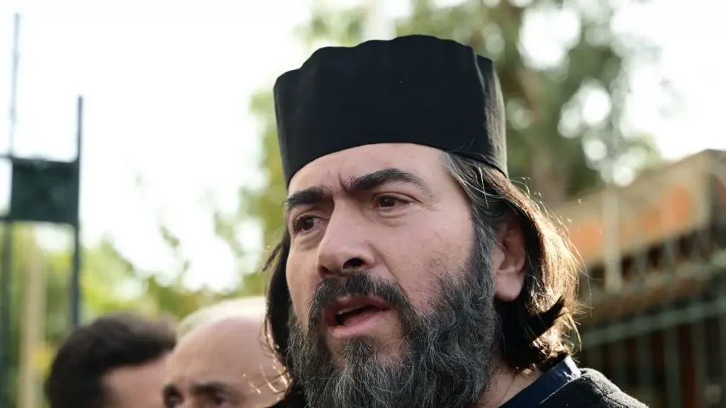 Πατέρας Αντώνιος: Διεκόπη η δίκη για τις 7 Μαΐου – «Επιθυμώ να δικαστώ, έχω κουραστεί με αυτήν την κατάσταση, παρακαλώ να αρχίσουμε»