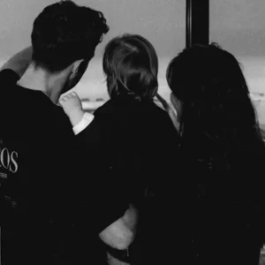 Κωνσταντίνος Αργυρός: Η τρυφερή οικογενειακή πόζα με την Αλεξάνδρα Νίκα και τον γιο τους από το Σικάγο