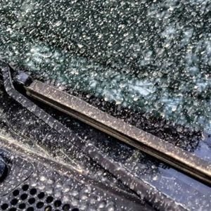 Εξήγηση Κολυδά: Γιατί έχουμε κύμα σκόνης και λασποβροχή ενώ πνέουν βοριάδες - Πότε υποχωρεί το φαινόμενο