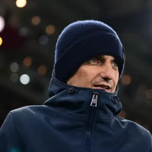 Λουτσέσκου: «Ακόμη μία θλιβερή στιγμή για την οικογένεια του ΠΑΟΚ, είμαστε όλοι δίπλα στην οικογένεια του παιδιού»