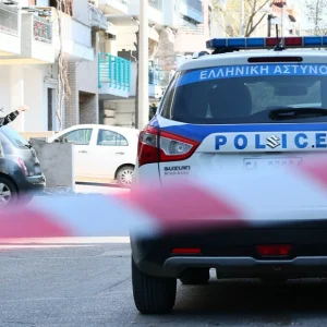 Παρουσιάστηκε στην ΕΛΑΣ ο νεαρός που είχε ταυτοποιηθεί για τη δολοφονία του 20χρονου στη Θεσσαλονίκη