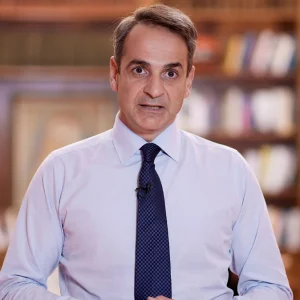 Κυριάκος Μητσοτάκης: Τέσσερα έκτακτα μέτρα στήριξης ύψους 300 εκατ. ευρώ – Fuel pass, επιδότηση στο diesel κίνησης και παρέμβαση για τα ακτοπλοϊκά εισιτήρια