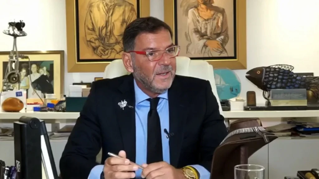 Ελεύθερος με όρους και εγγύηση 50.000 ευρώ ο γκαλερίστας Γιώργος Τσαγκαράκης