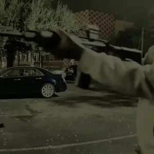 Τέξας: Σφοδρή ανταλλαγή πυρών με τον 53χρονο που σκόρπισε τον θάνατο έξω από μπαρ, συγκλονιστικό βίντεο