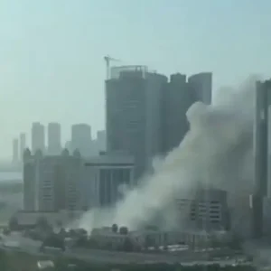 Μπαχρέιν: Χτυπήθηκε ξενοδοχείο στη Μανάμα, δεν υπάρχουν τραυματίες – Η έκκληση της αμερικανικής πρεσβείας