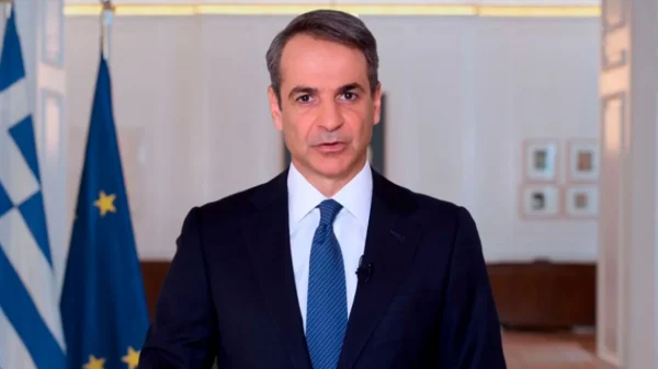 Στις 10:30 ανακοινώνει ο Μητσοτάκης νέα μέτρα οικονομικής στήριξης με fuel pass, παρέμβαση για diesel και ακτοπλοϊκά εισιτήρια