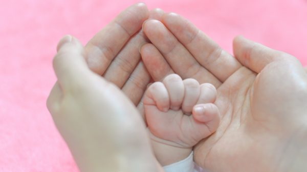 Στη Ρωσία οι γυναίκες που δεν θέλουν παιδιά, θα στέλνονται σε ψυχολόγο για να τους αλλάξει γνώμη