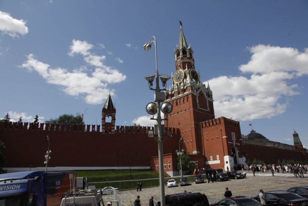 Ρωσία: Το Κρεμλίνο είναι «σε συνεχή επικοινωνία» με την ιρανική ηγεσία