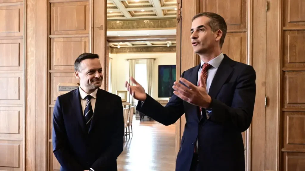 Κόντρα Μπακογιάννη με Δούκα: Χώρος πρασίνου δεν αγοράστηκε από το Δήμο Αθηναίων και θα γίνει τσιμέντο