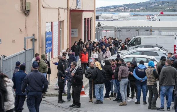 Μυτιλήνη – κινητοποιήσεις κτηνοτρόφων: Το Νήσος Σάμος απέπλευσε χωρίς οχήματα λόγω του αποκλεισμού στο λιμάνι