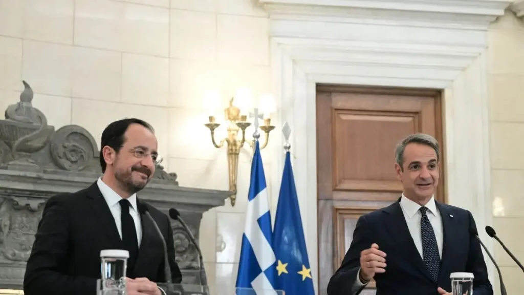 Κυριάκος Μητσοτάκης – Νίκος Χριστοδουλίδης: Νέα τηλεφωνική επικοινωνία για τον πόλεμο στο Ιράν και την Κύπρο