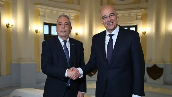 Πάλμας μετά τη συνάντηση με Δένδια: Έτοιμες Ελλάδα και Κύπρος για ανθρωπιστικές αποστολές και ειρηνευτικές πρωτοβουλίες