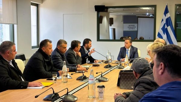 Παρουσία εκπροσώπων των καλλιεργητών η συνάντηση για την άρδευση της Κωπαΐδας στο ΥΠΕΝ